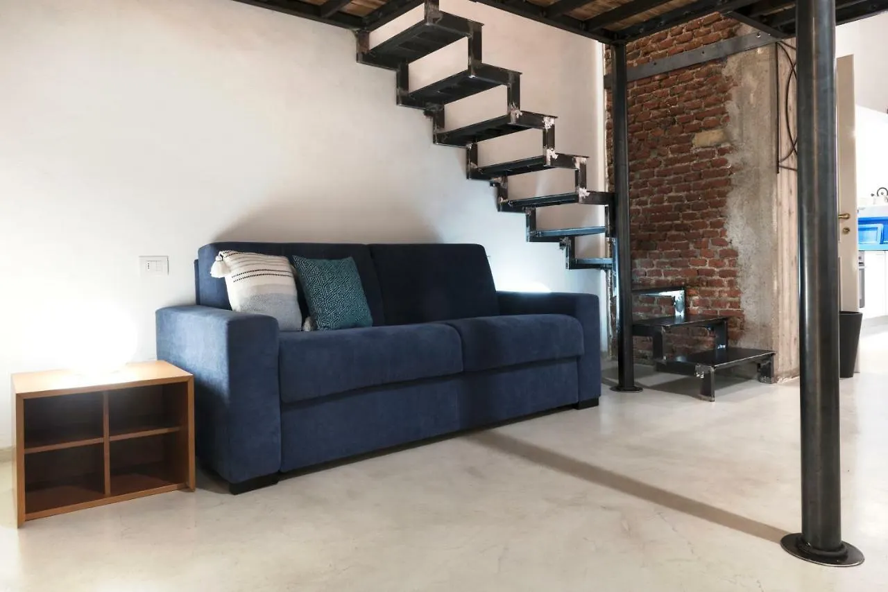 Luxury Apartments Fioravanti Milan