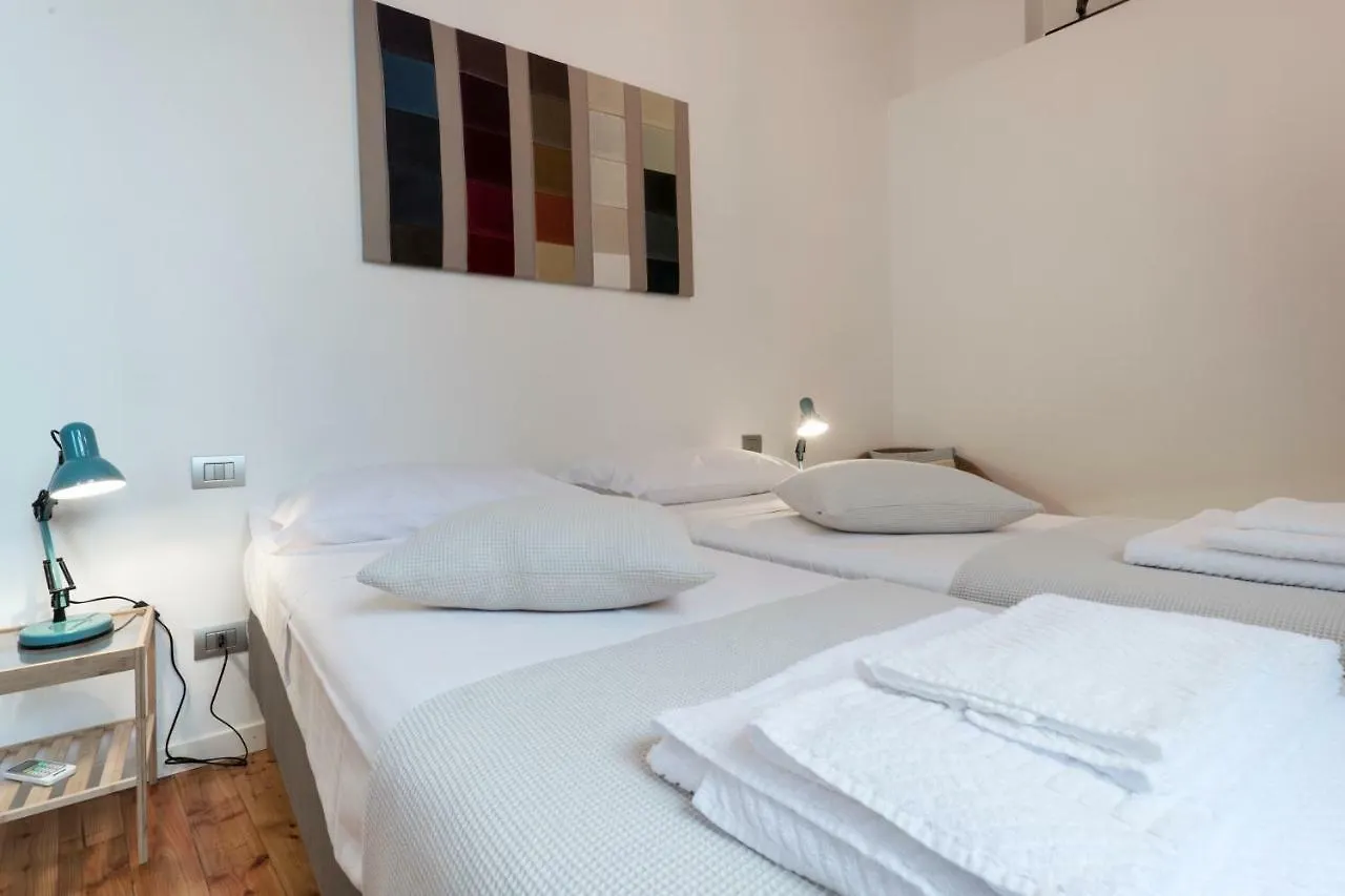 Luxury Apartments Fioravanti Milan