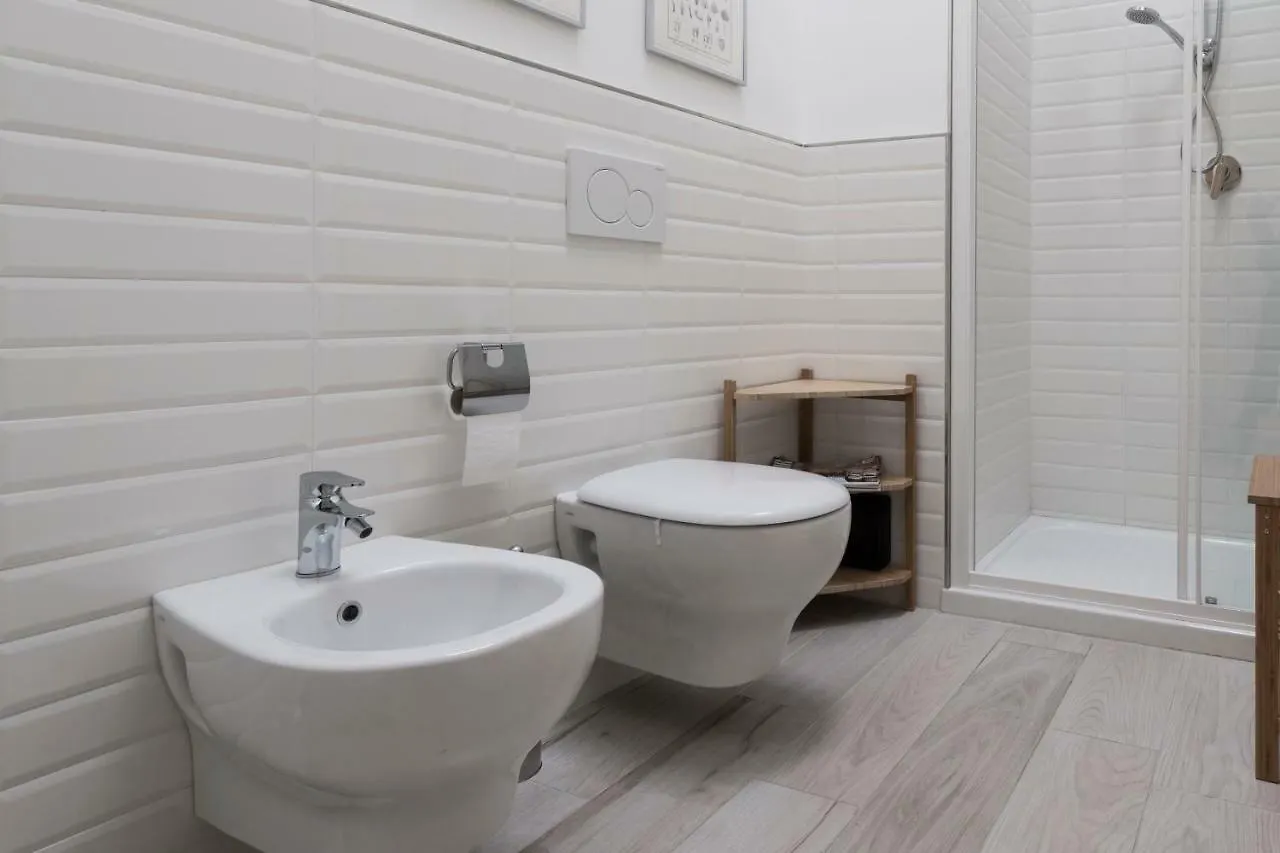 Luxury Apartments Fioravanti Milan